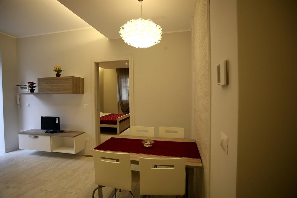 Nina Casa Vacanze Finale Ligure Rum bild